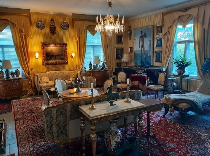 Vintage antiques buyers Lake Worth Beach Florida. Updated 2025